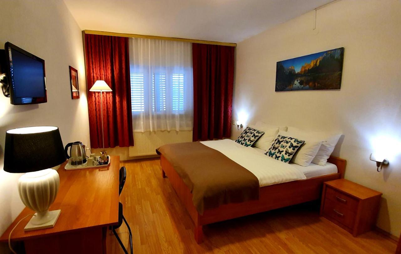 Adriasobe Vodice Exterior foto